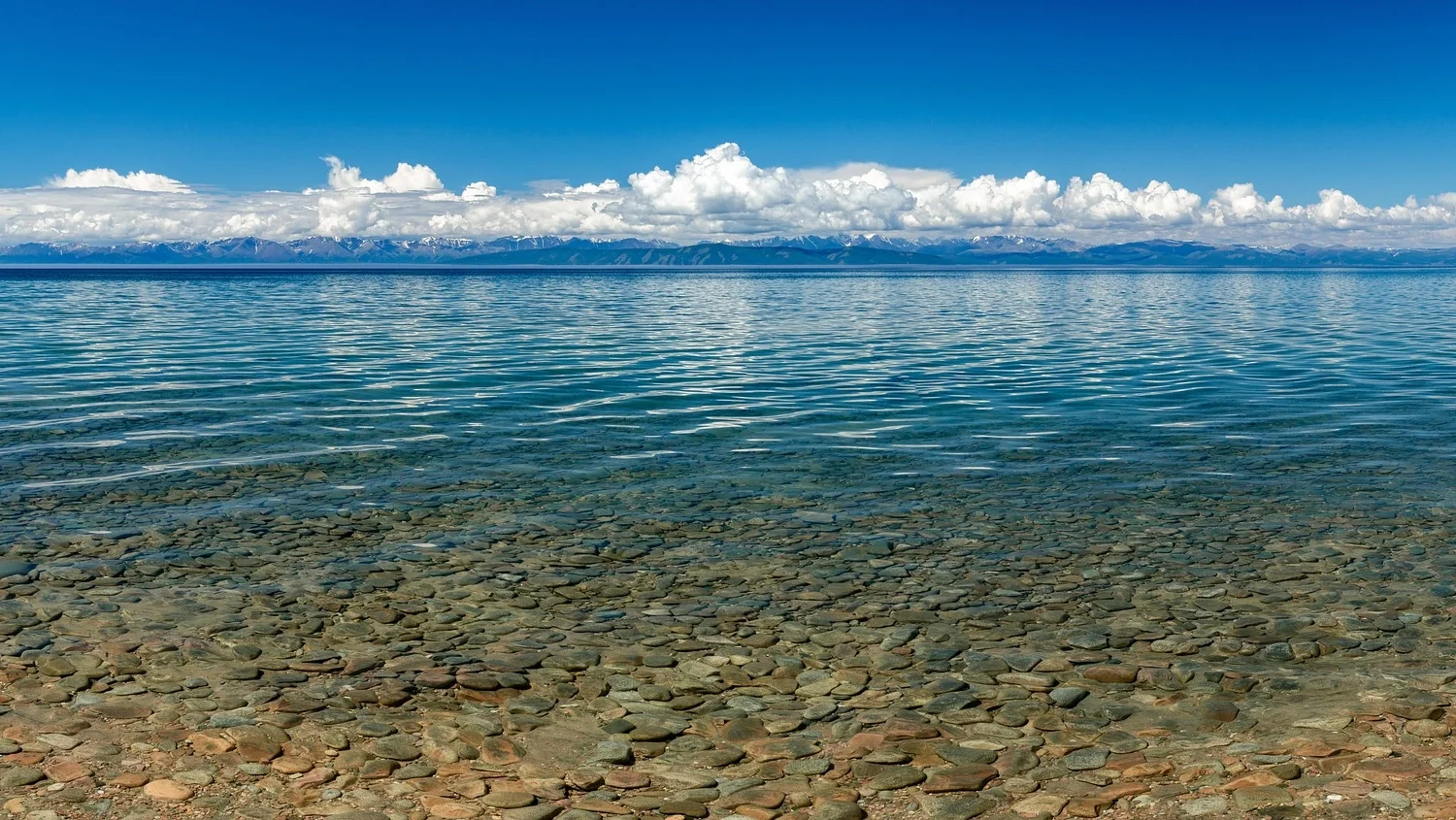 Tailor-Made Mongolia Tours - Blue Pearl Khuvsgul Lake