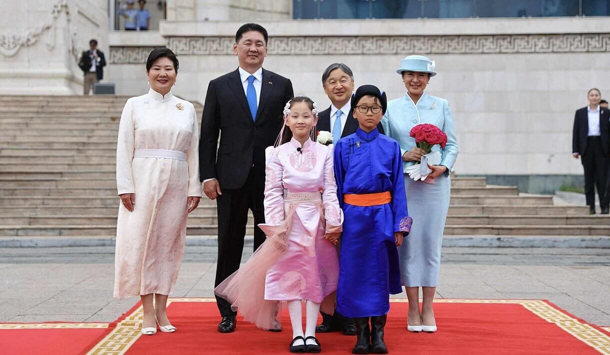 Japanese Emperor Naruhito visit Mongolia ceremony 2025
