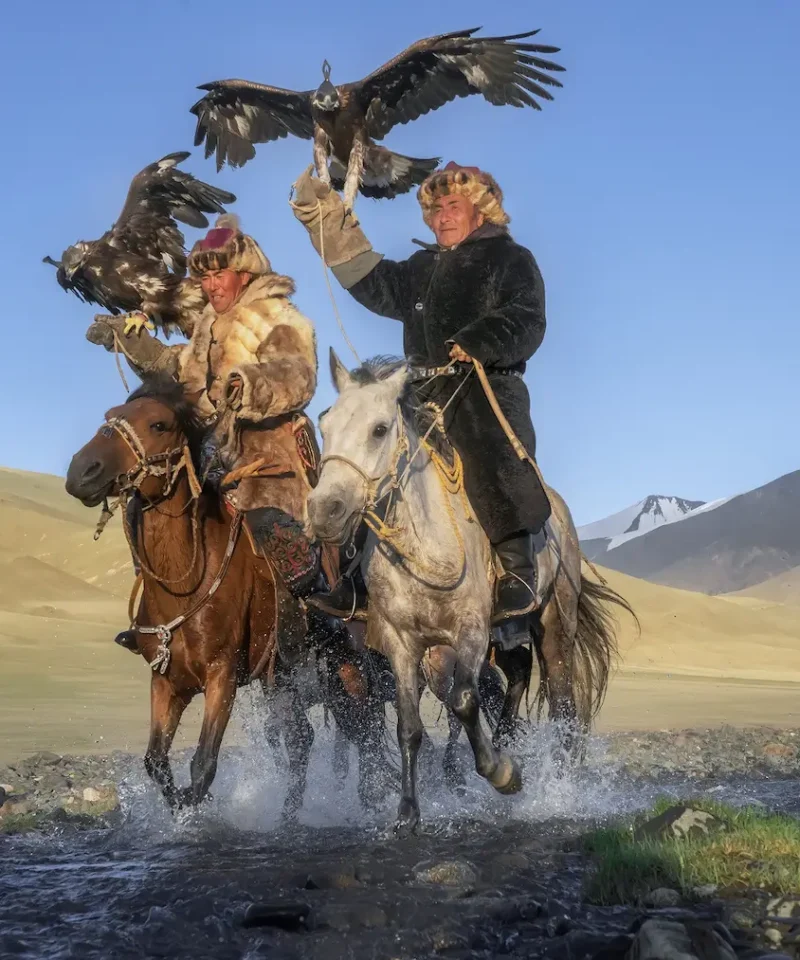 Golden Eagle festival tour Mongolia